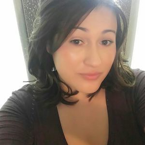 Meet your Posher, Bina